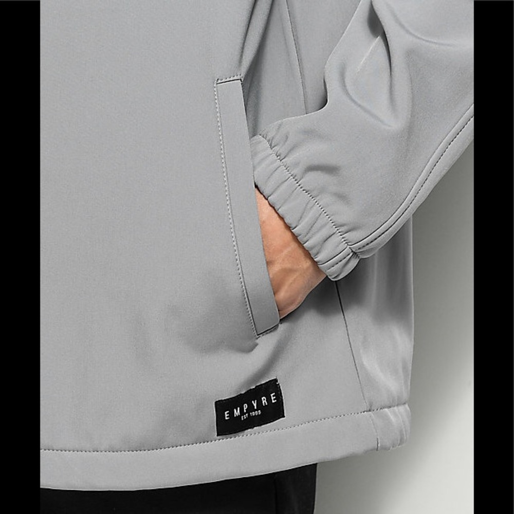 ❌SOLD❌EMPYRE  LIGHT GREY TECH FLEECE COACHE JACKET - Picture 3 of 8